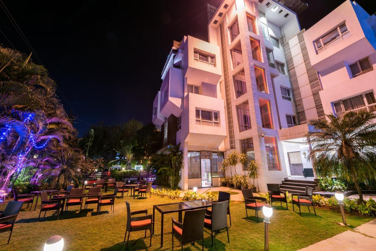 Click Hotel Насик Экстерьер фото